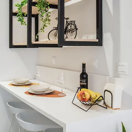 Minimal Chic Retreat Апартаменты Ханья